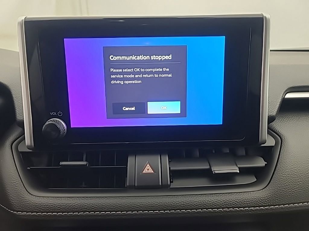 Used 2023 Toyota RAV4 XLE w/ XLE Grade Weather Package image 32