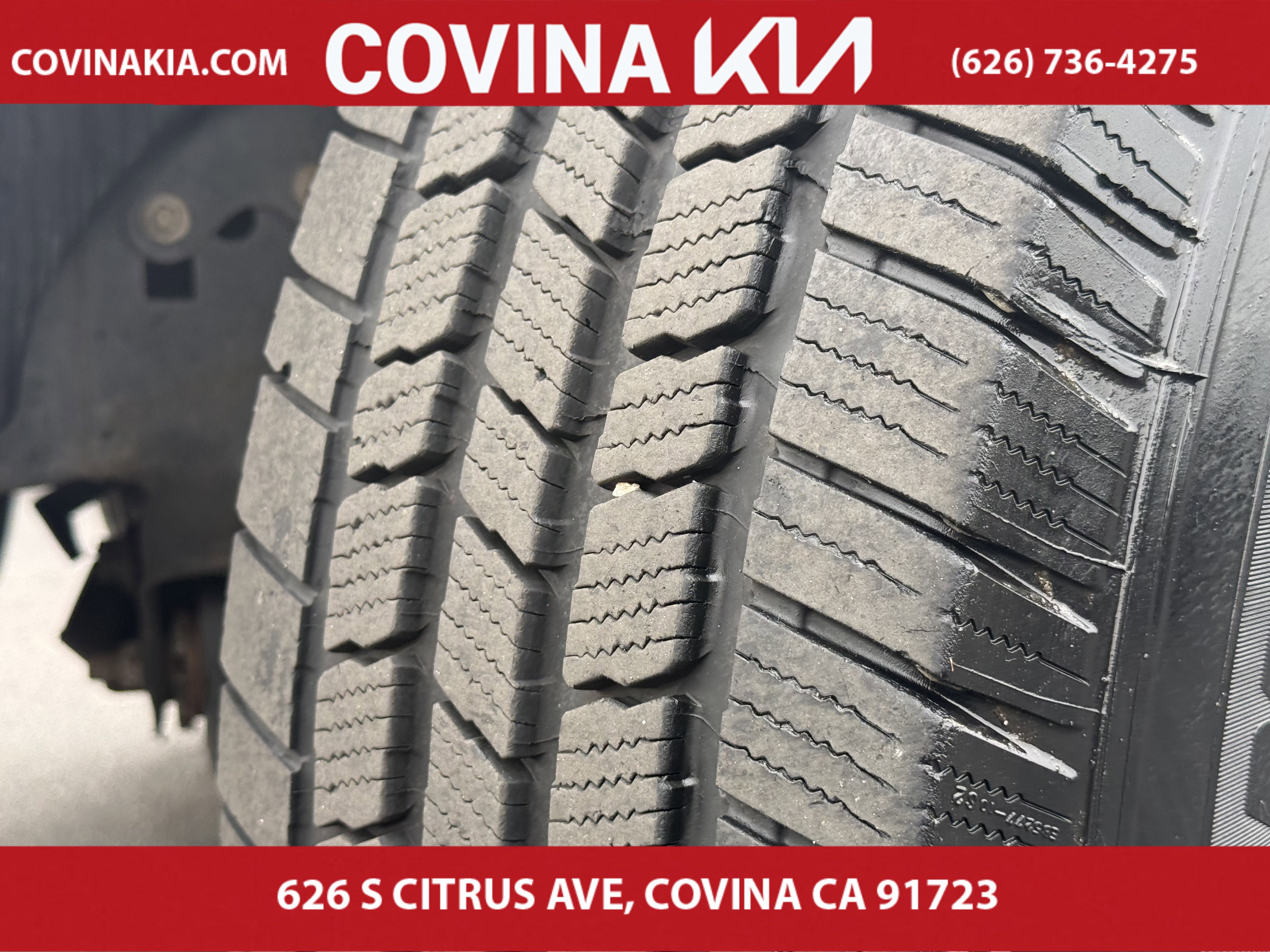 Used 2012 Ford Expedition Limited image 33