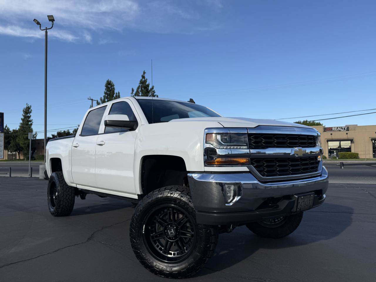 Used 2018 Chevrolet Silverado 1500 LT w/ LT Eassist Package
