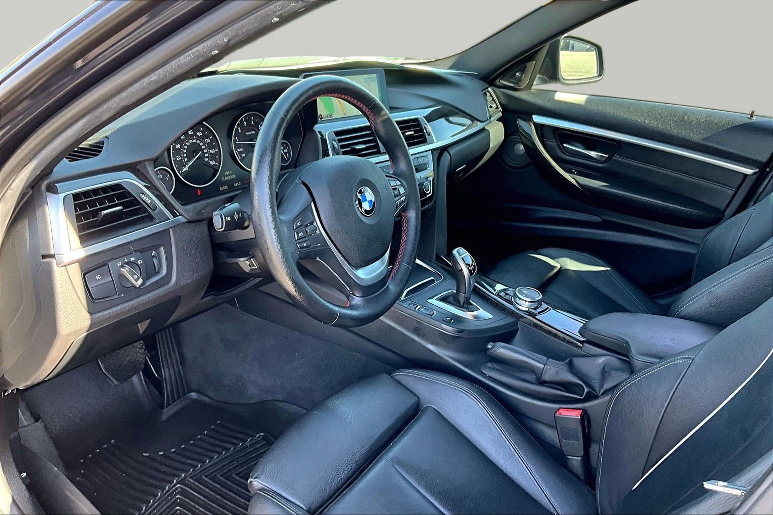 Used 2016 BMW 328i xDrive Sedan AWD/4WD image 12