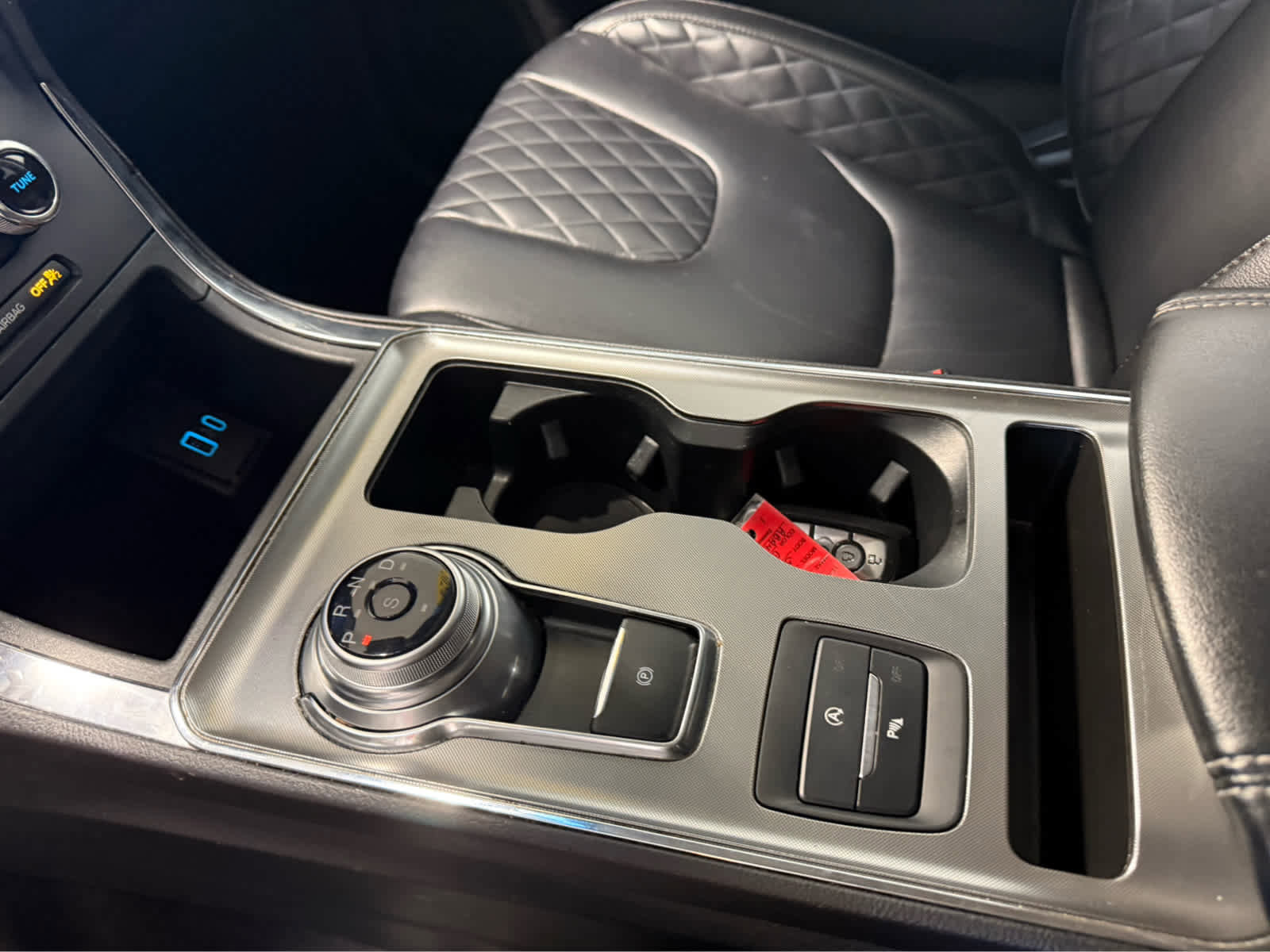 Used 2024 Ford Edge SEL image 14