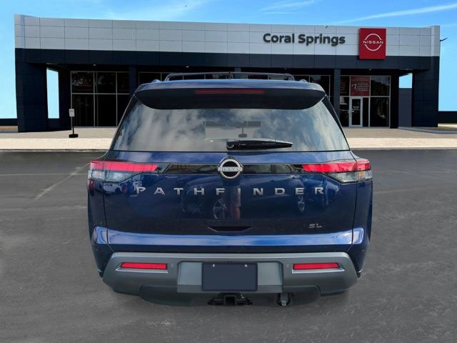 New 2026 Nissan Pathfinder SL image 4