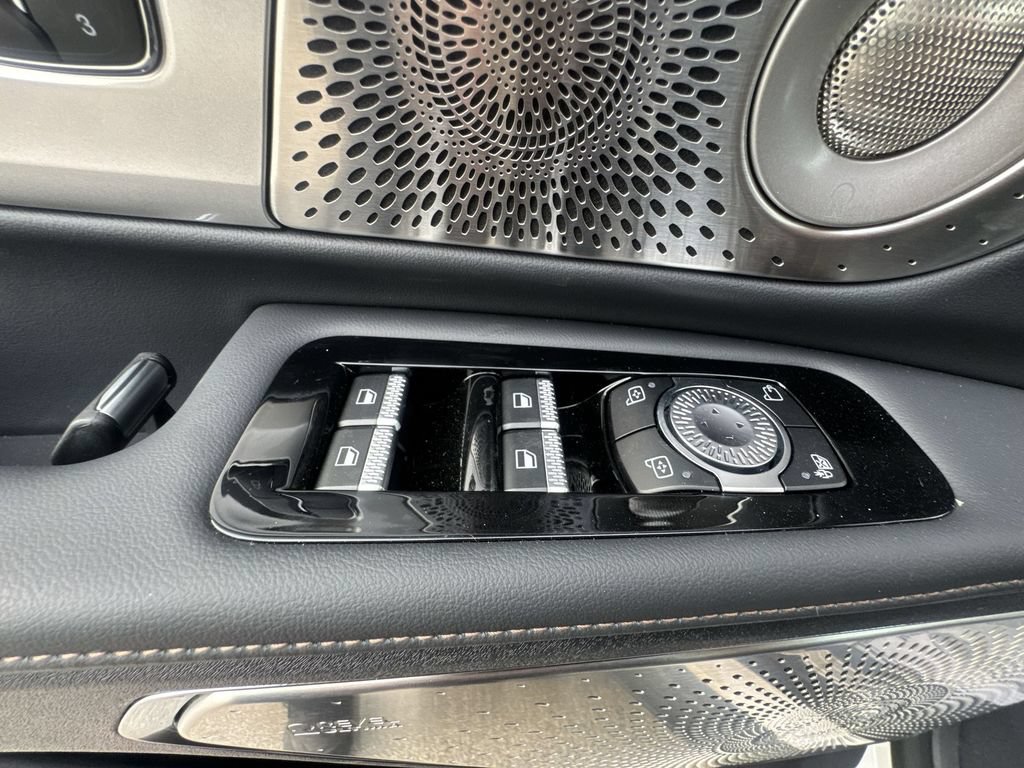 New 2026 Lincoln Nautilus Reserve AWD/4WD image 13