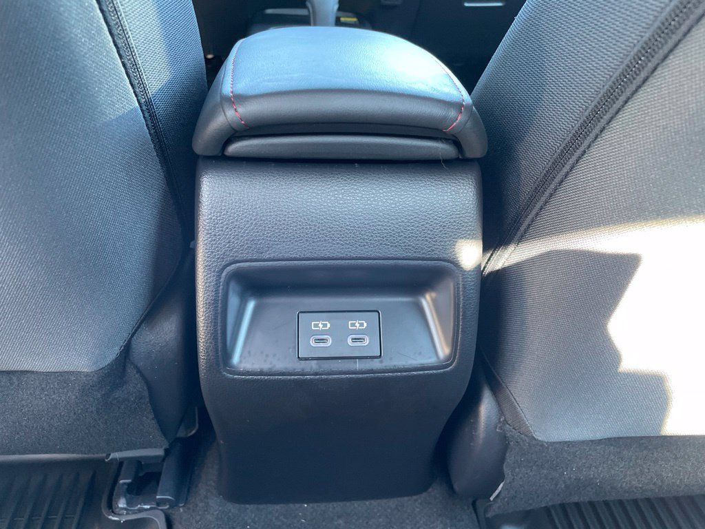 Used 2025 Toyota Corolla SE w/ SE Premium Package FWD image 16