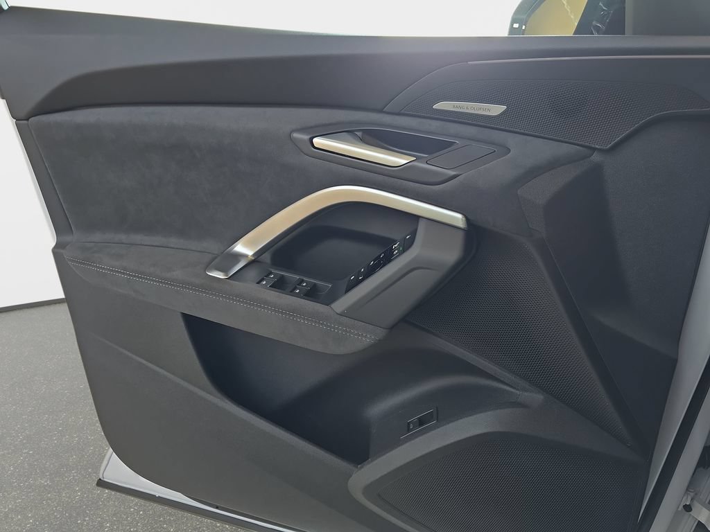New 2026 Audi SQ5 Premium Plus AWD/4WD image 24