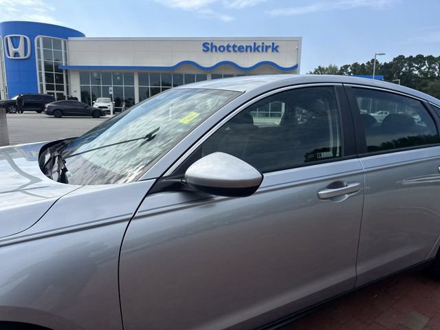 Used 2024 Honda Accord LX image 5
