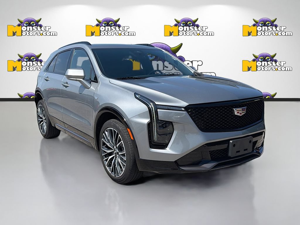 Used 2024 Cadillac XT4 Sport AWD/4WD image 3