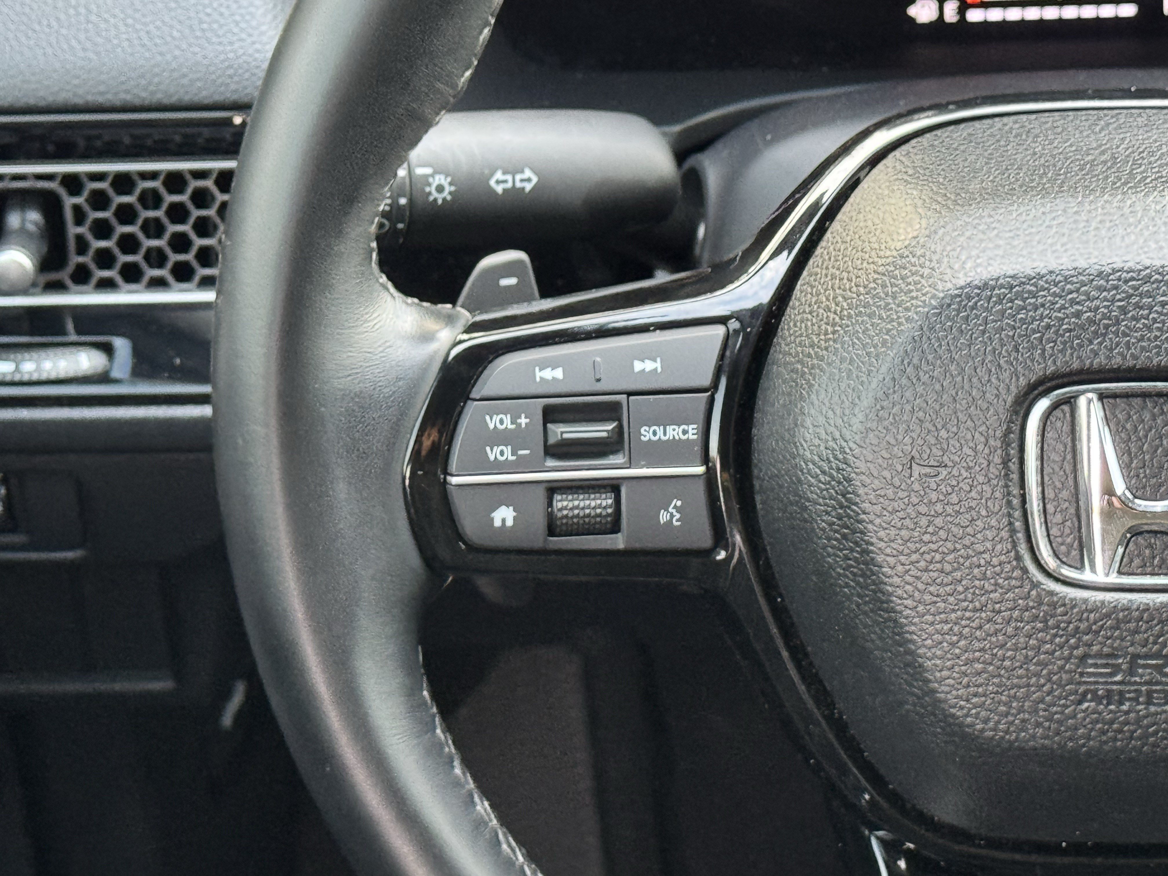 Used 2025 Honda Civic Sport image 12