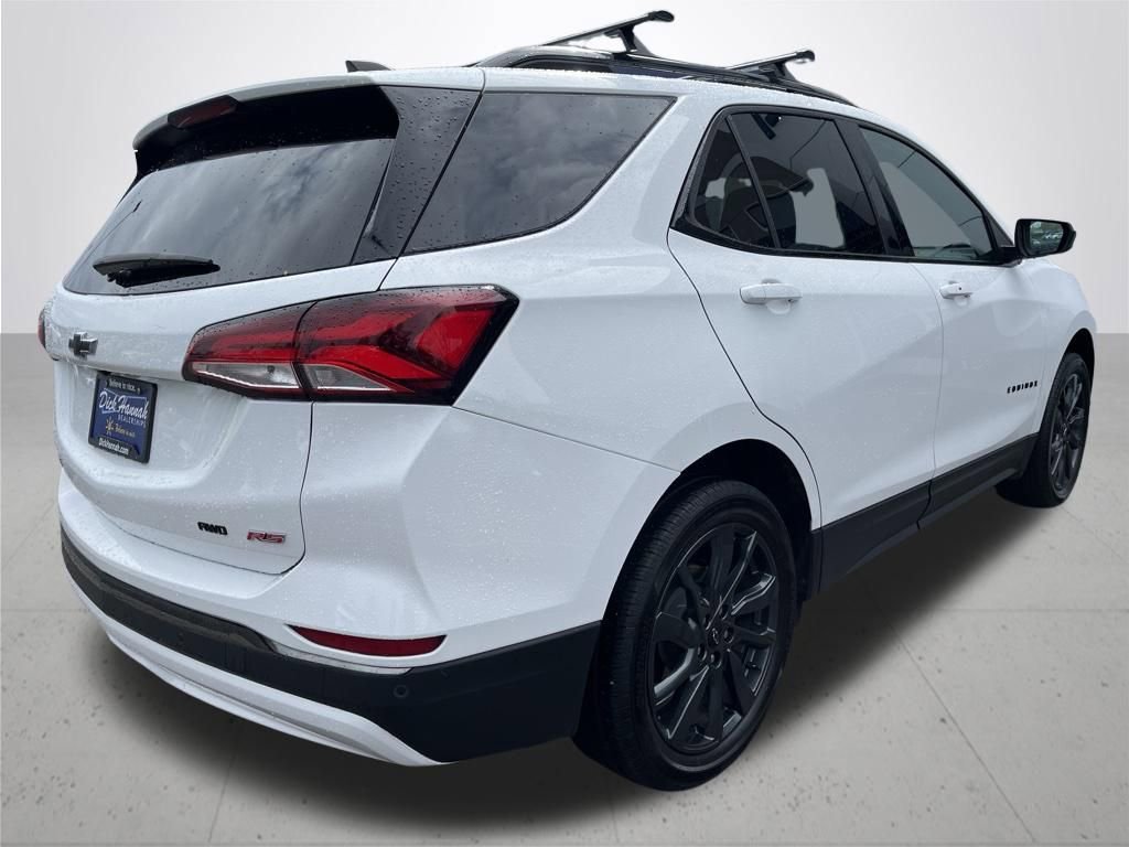 Used 2023 Chevrolet Equinox RS AWD/4WD image 5