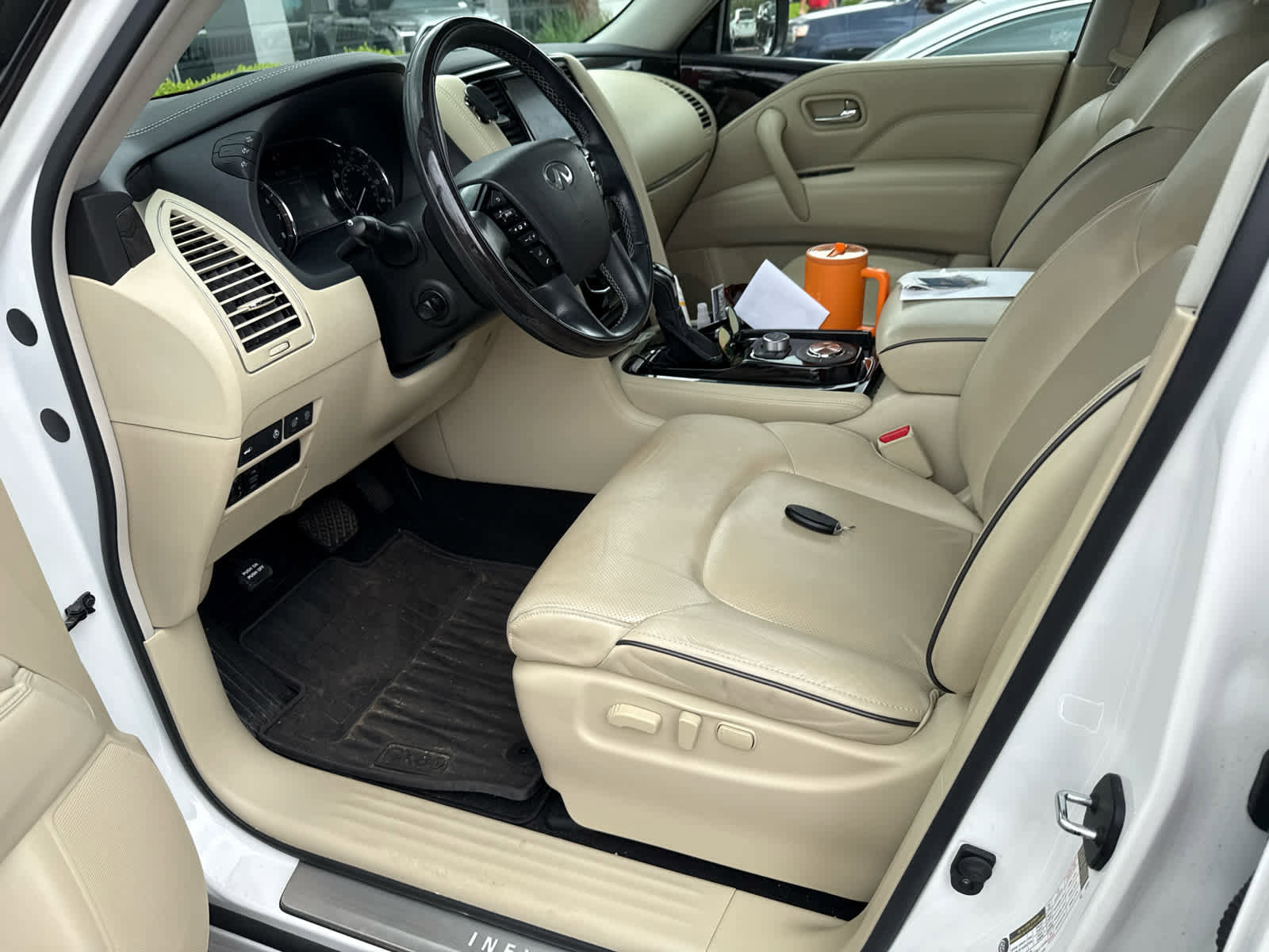 Used 2021 INFINITI QX80 Luxe w/ Cargo Package RWD image 9