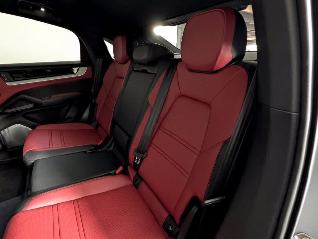 New 2026 Porsche Cayenne S AWD/4WD image 24