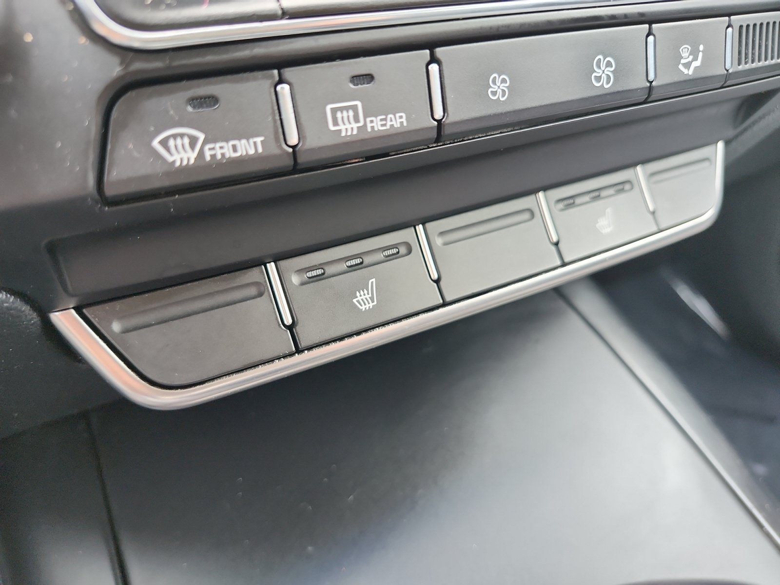 Used 2019 Kia Sorento S AWD/4WD image 20