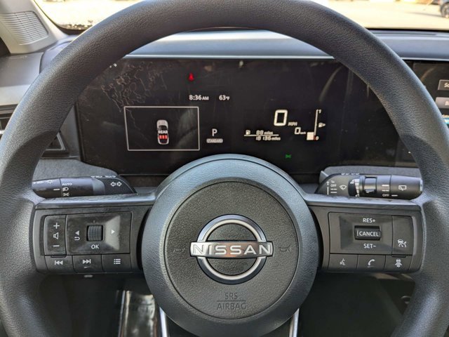 Used 2025 Nissan Kicks SV image 24