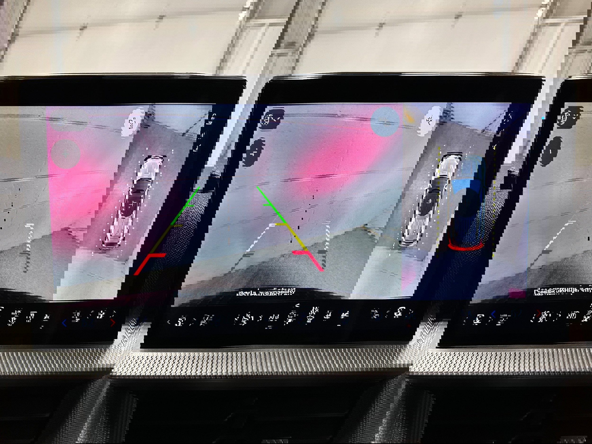 Certified 2025 Ford Explorer ST-Line image 21