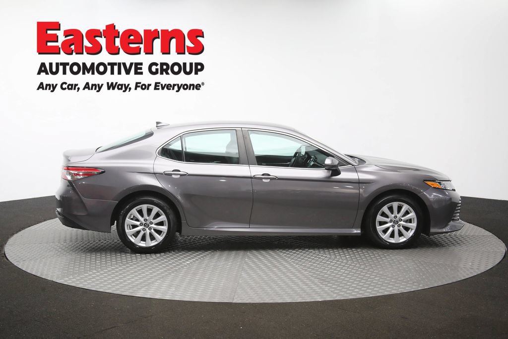 Used 2019 Toyota Camry LE FWD image 43