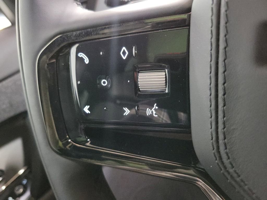 Used 2023 Land Rover Range Rover Sport SE Dynamic image 16