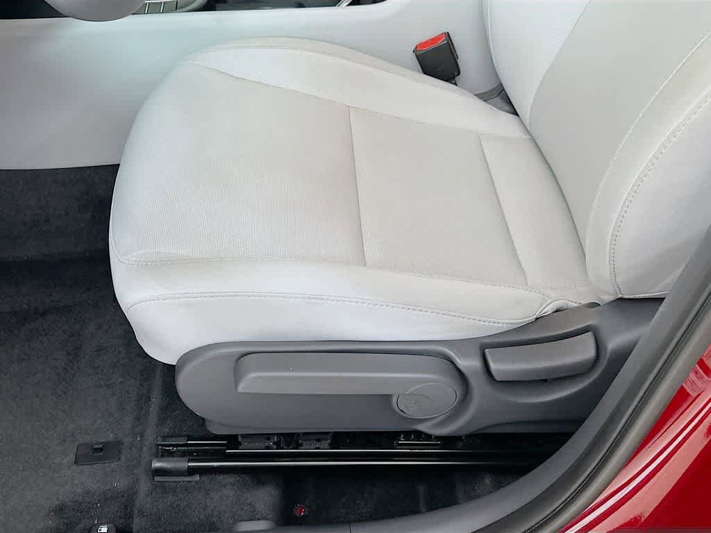 Used 2025 Hyundai Kona SE AWD/4WD image 29