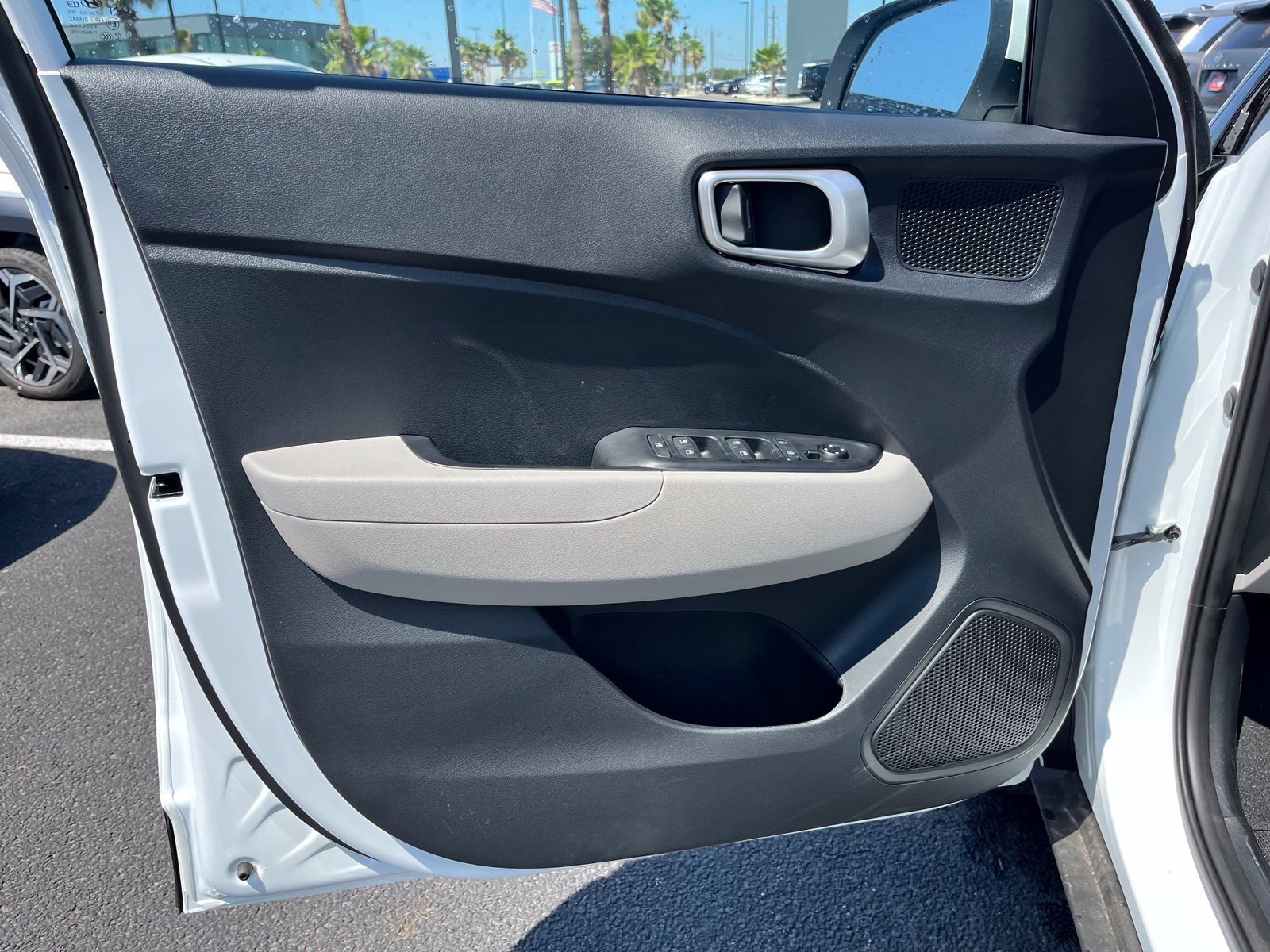 New 2026 Hyundai Venue SEL FWD image 16