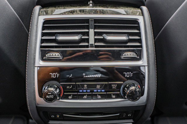 Used 2022 BMW M760i xDrive w/ Luxury Rear Seating Package image 83