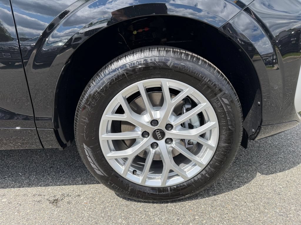 New 2026 Audi Q3 quattro 2.0T AWD/4WD image 11