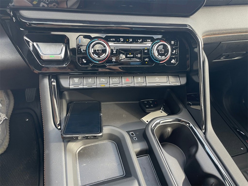 New 2026 GMC Sierra 3500 AT4 w/ AT4 Premium Plus Package image 31