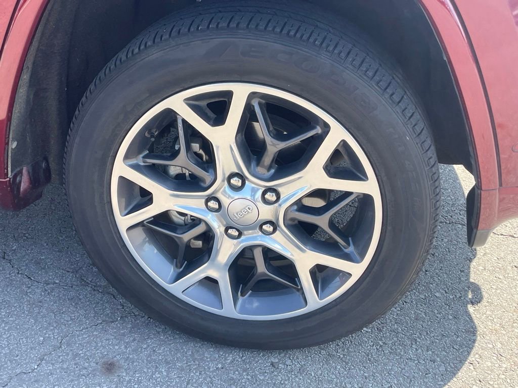 Used 2019 Jeep Grand Cherokee Overland image 32