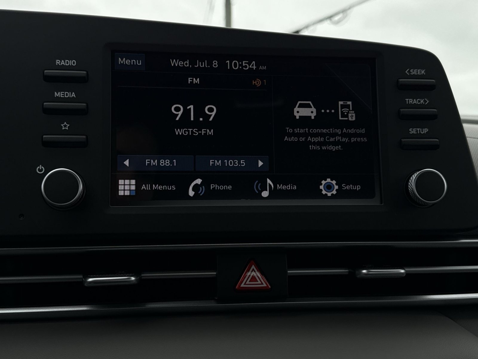 New 2026 Hyundai Elantra SE FWD image 18