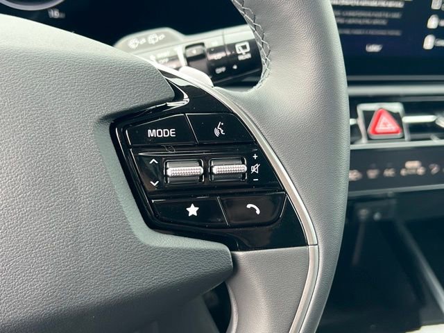 New 2026 Kia Niro Wind FWD image 23
