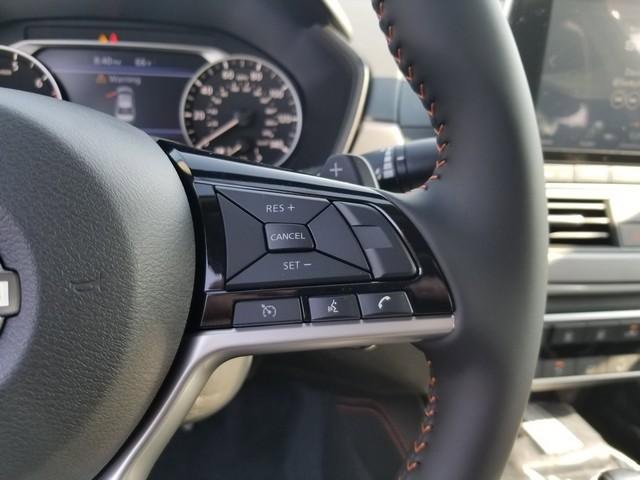 New 2025 Nissan Altima 2.5 SR image 15