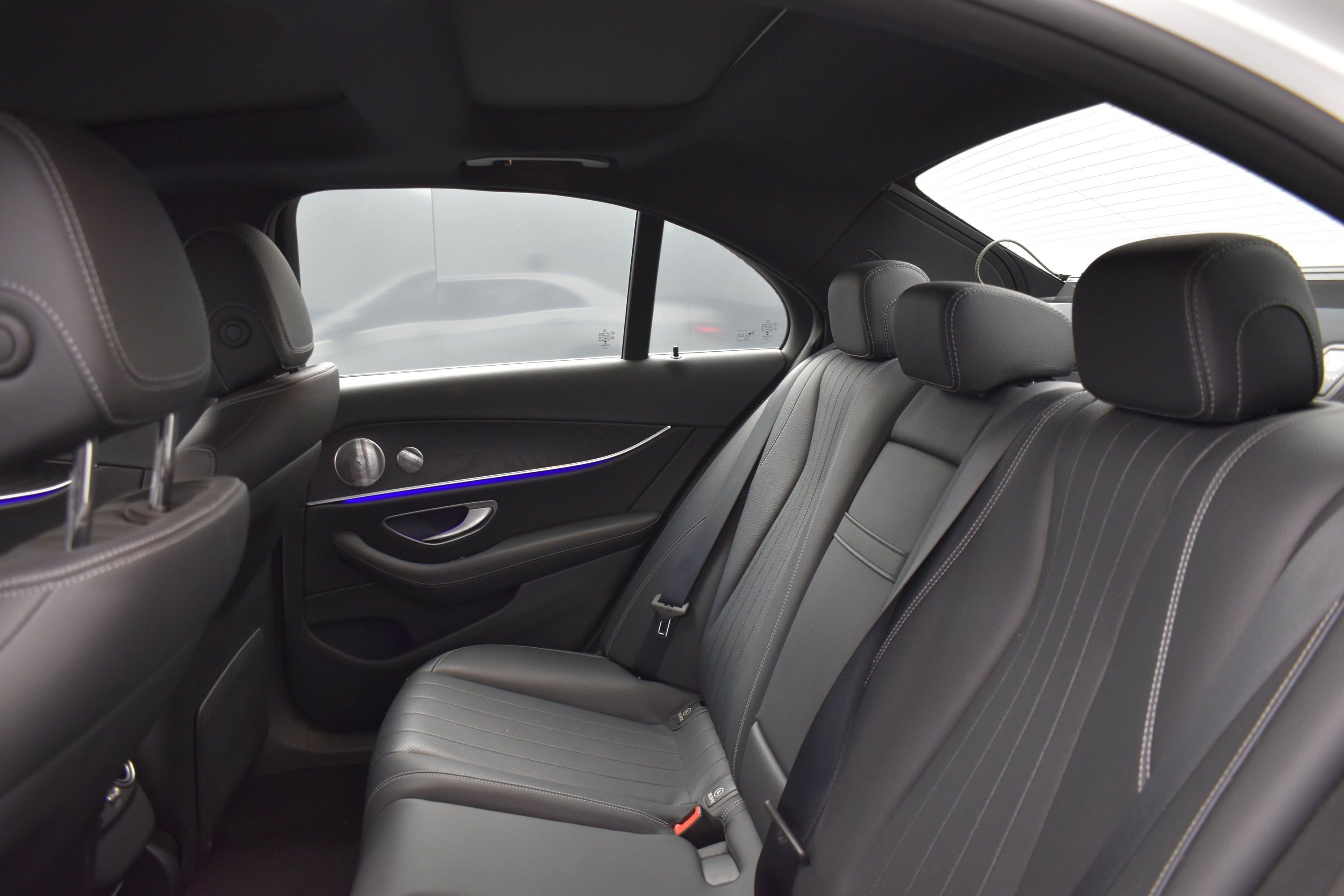 Used 2021 Mercedes-Benz E 350 4MATIC Sedan w/ Premium Package image 8