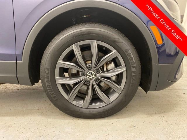 Used 2023 Volkswagen Tiguan SE image 8