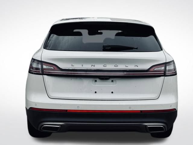 Used 2022 Lincoln Nautilus Reserve image 7