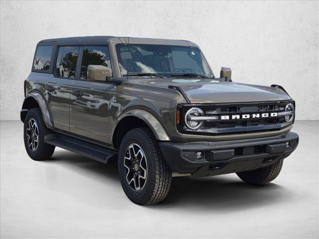 New 2026 Ford Bronco Outer Banks AWD/4WD image 6