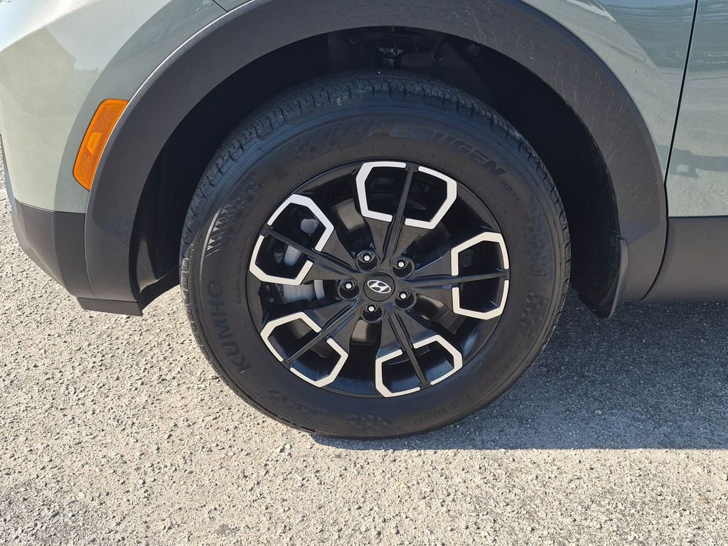 Used 2023 Hyundai Santa Cruz SEL Premium image 10