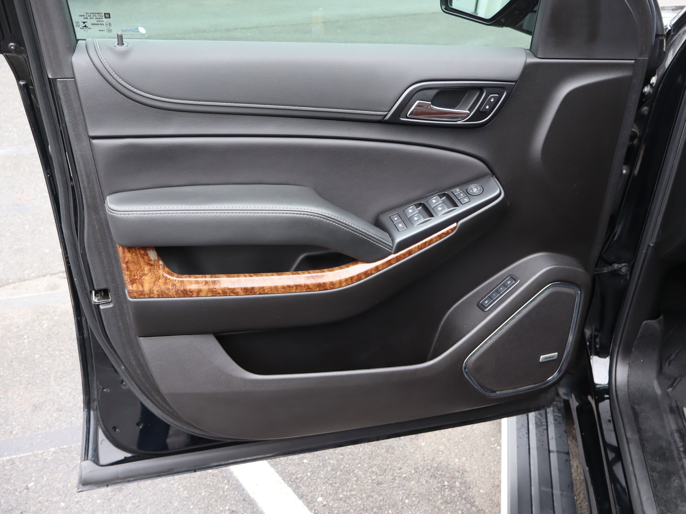 Used 2020 Chevrolet Tahoe Premier w/ Premier Plus Edition image 18