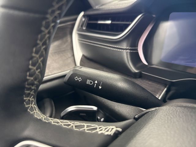 Used 2023 Jeep Grand Cherokee Limited w/ Trailer Tow Prep Group (B) image 38