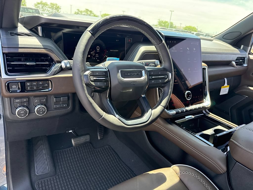 New 2026 GMC Yukon Denali Ultimate AWD/4WD image 19