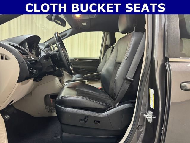 Used 2019 Dodge Grand Caravan SXT w/ Rear Park Assist Package FWD image 14