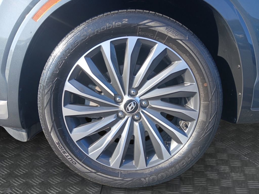 Used 2024 Hyundai Palisade Calligraphy FWD image 23