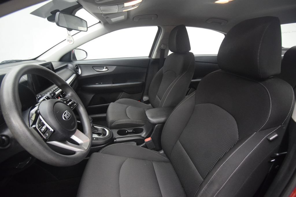 Used 2019 Kia Forte LXS FWD image 12