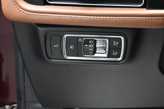 Used 2022 Lincoln Aviator Reserve w/ Equipment Group 201A AWD/4WD image 10