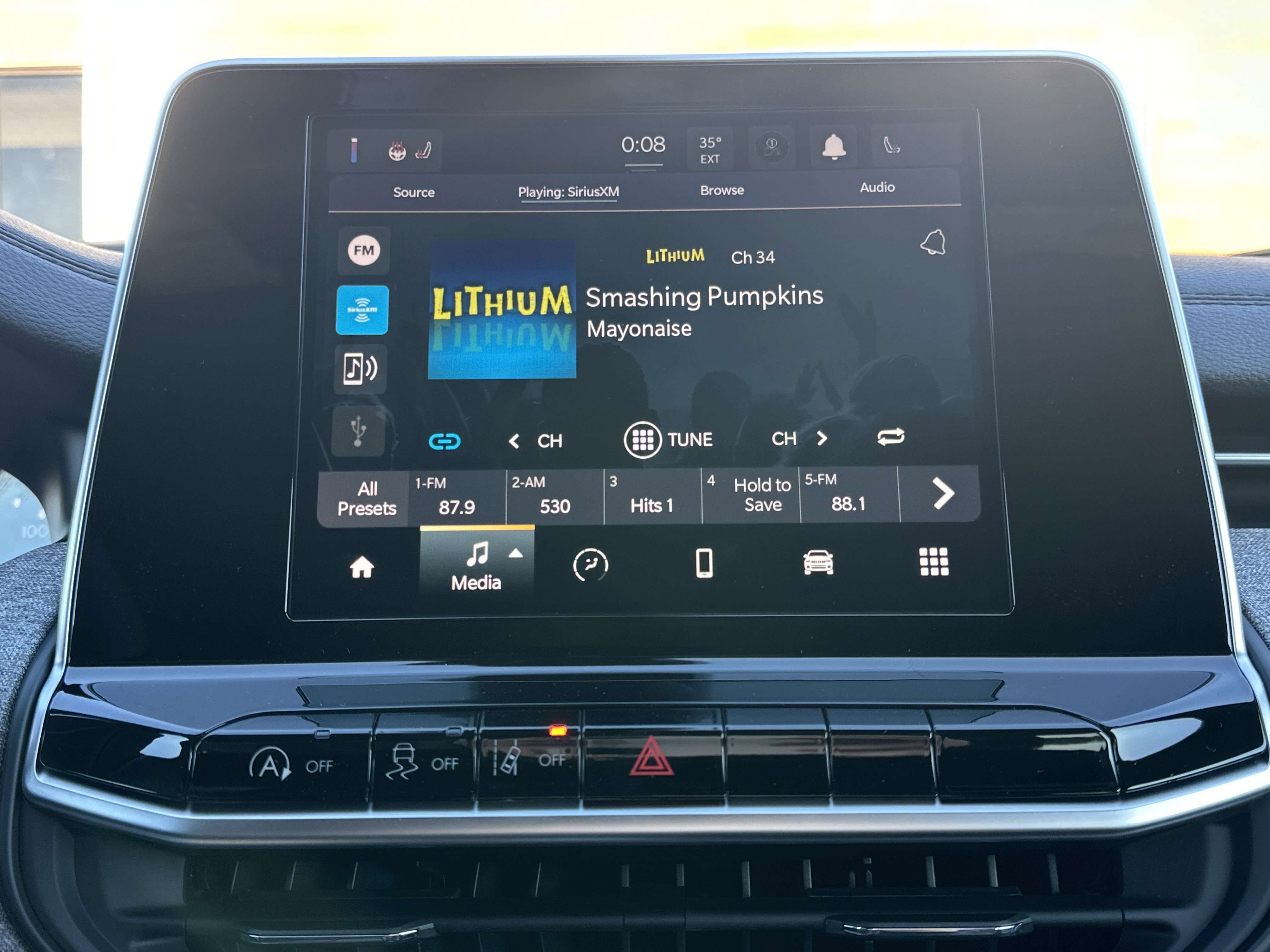 New 2026 Jeep Compass Latitude image 7