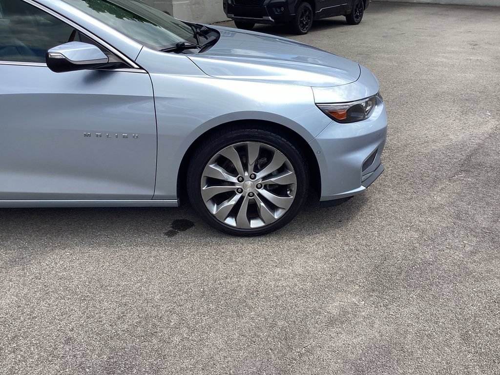 Used 2017 Chevrolet Malibu Premier w/ Premier Sun and Wheel Package FWD image 24