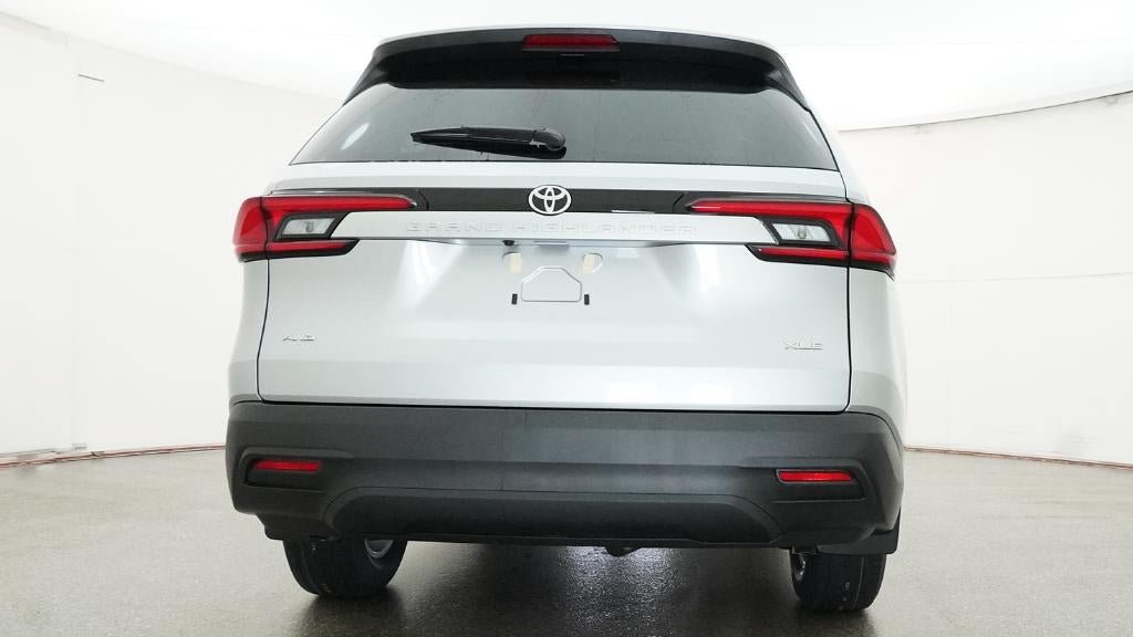 New 2026 Toyota Grand Highlander AWD image 23