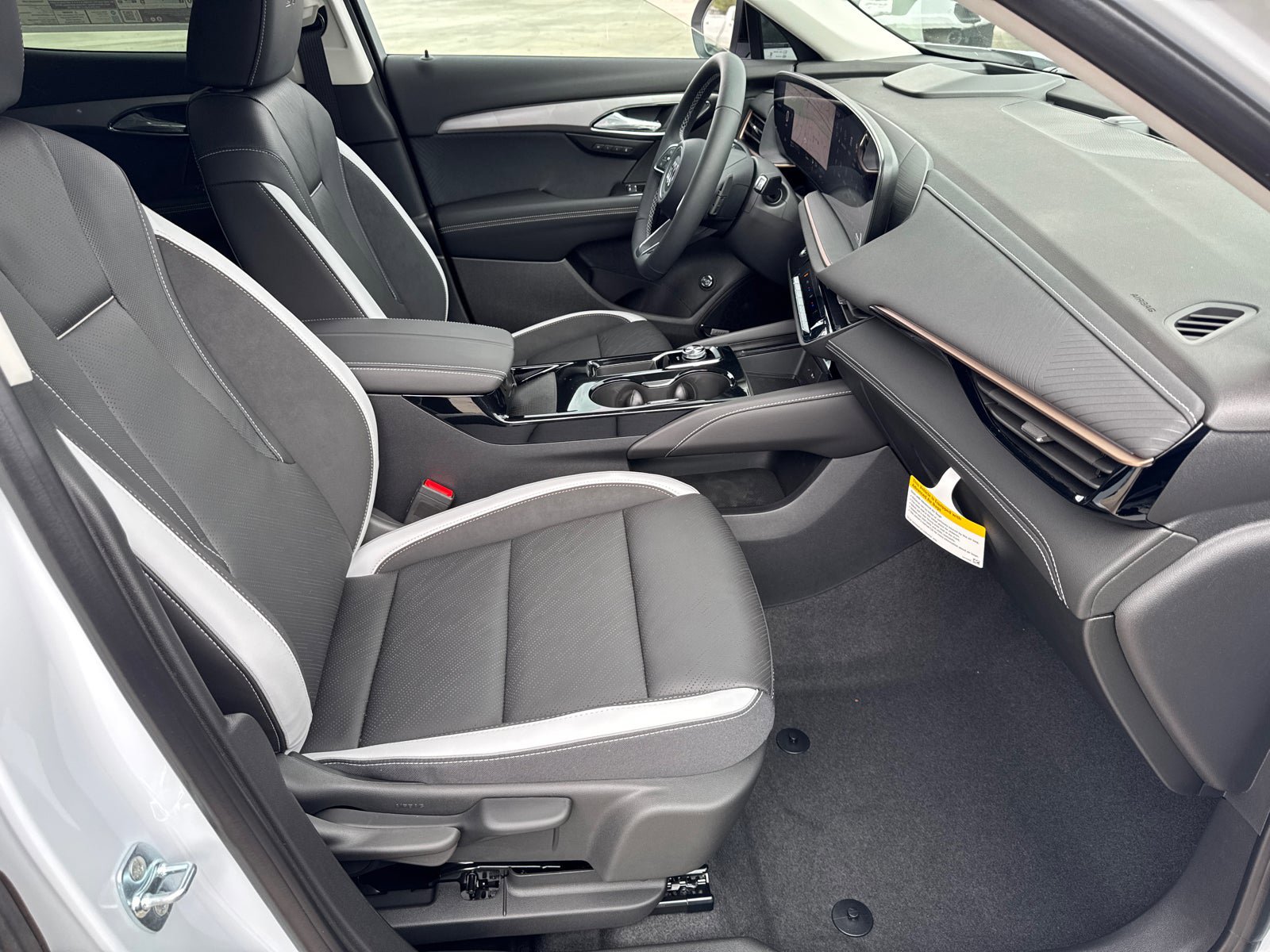 Used 2026 Buick Envision Sport Touring AWD/4WD image 16