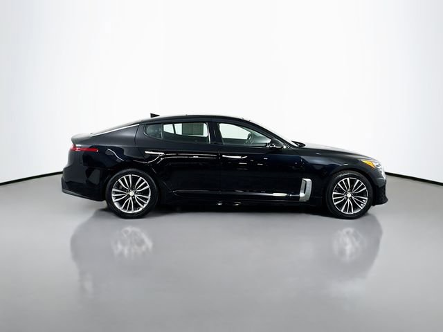 Used 2018 Kia Stinger Premium image 9
