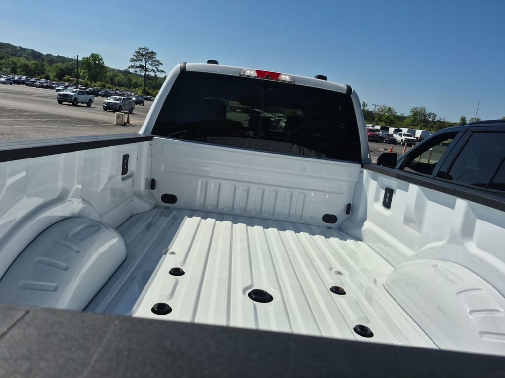 Used 2026 Ford F450 XLT w/ 360-Degree Camera Package AWD/4WD image 7