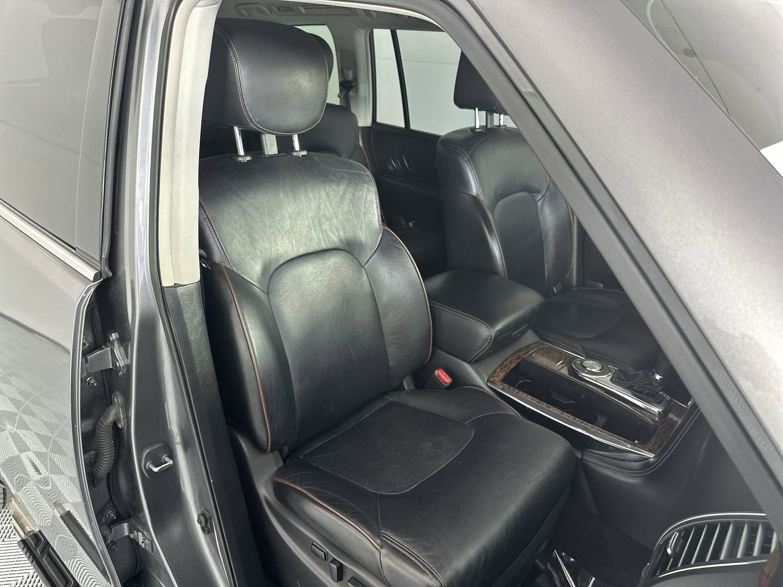 Used 2020 Nissan Armada Platinum w/ Captain's Chairs Package image 27