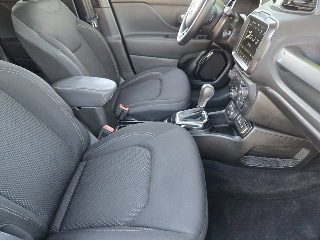 Used 2022 Jeep Renegade Altitude w/ Convenience Group image 13