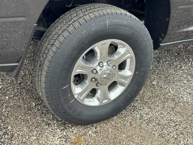 New 2025 RAM 3500 Big Horn AWD/4WD image 4